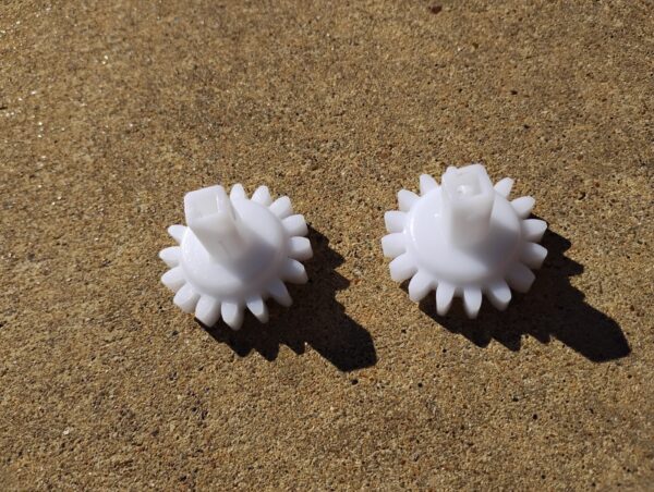 LG Refrigerator/Freezer Rack Gears #MDT626271 for model #LFXS26596S