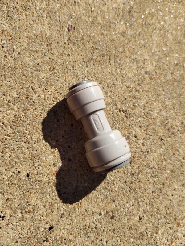 LG Refrigerator 1/4" to 5/16" Water Line Adapter POM MCM