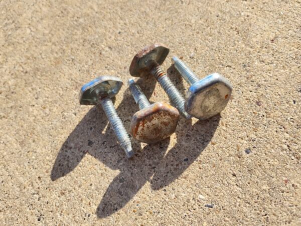 Frigidaire Electrolux Dishwasher Leveling Legs (set of 4) for FDB1500LFS0