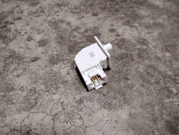 Ge Dryer Door Switch Solteam 2146 PS04 for model #GTD33EASK0WW